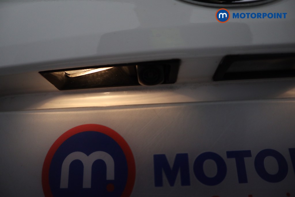 Toyota Corolla Excel Automatic Petrol-Electric Hybrid Estate - Stock Number (1624600) - 22nd supplementary image