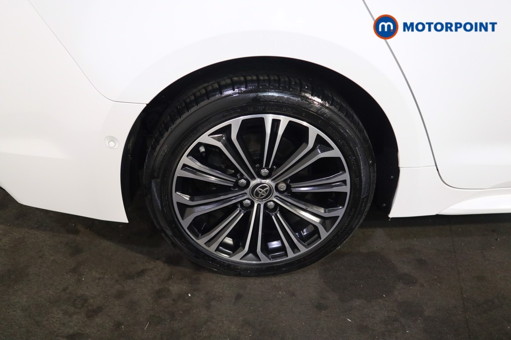 Toyota Corolla Excel Automatic Petrol-Electric Hybrid Estate - Stock Number (1624600) - 23rd supplementary image