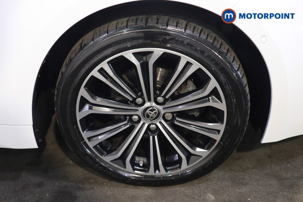 Toyota Corolla Excel Automatic Petrol-Electric Hybrid Estate - Stock Number (1624600) - 24th supplementary image