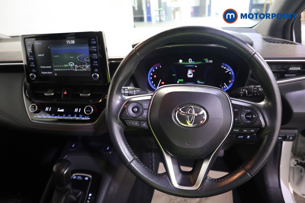 Toyota Corolla Excel Automatic Petrol-Electric Hybrid Estate - Stock Number (1624600) - 1st supplementary image