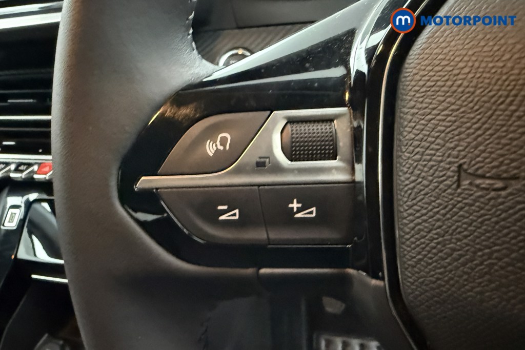 Peugeot 208 Allure Manual Petrol Hatchback - Stock Number (1624801) - 4th supplementary image