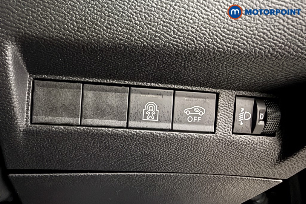 Peugeot 208 Allure Manual Petrol Hatchback - Stock Number (1624801) - 6th supplementary image
