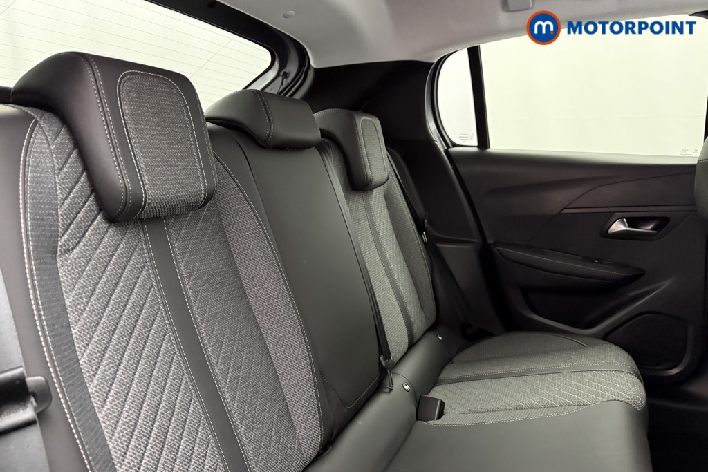 Peugeot 208 Allure Manual Petrol Hatchback - Stock Number (1624825) - 19th supplementary image