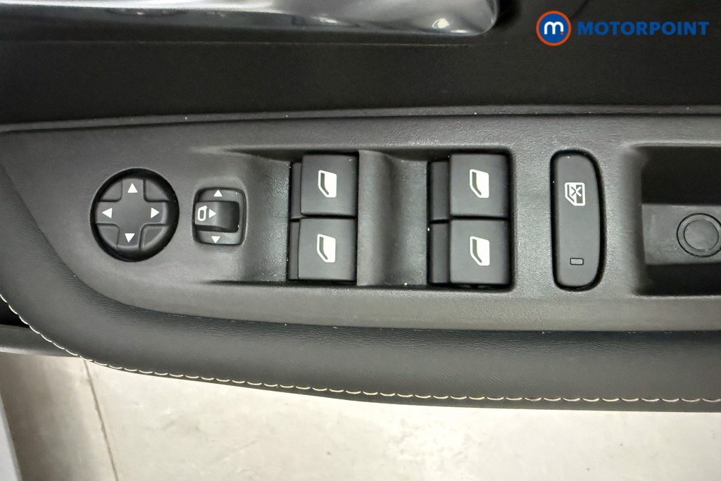 Peugeot 208 Allure Manual Petrol Hatchback - Stock Number (1624836) - 16th supplementary image