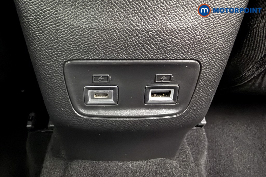 Peugeot 208 Allure Manual Petrol Hatchback - Stock Number (1624836) - 17th supplementary image