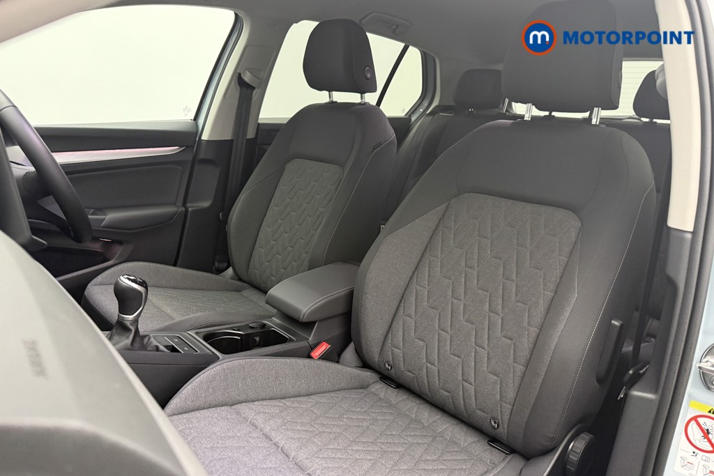 Volkswagen Golf Match Manual Petrol Hatchback - Stock Number (1626052) - 3rd supplementary image