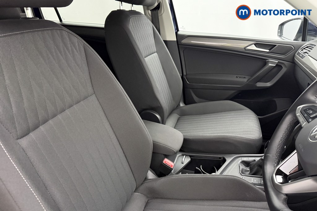 Volkswagen Tiguan Allspace Life Automatic Petrol SUV - Stock Number (1626544) - 11th supplementary image
