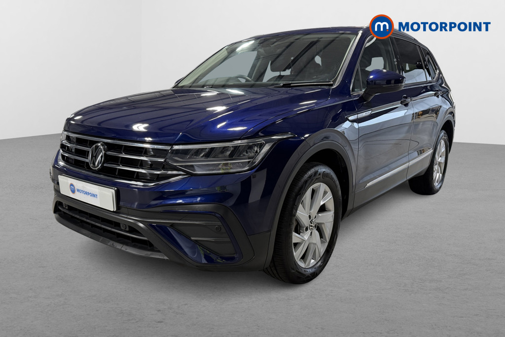 Volkswagen Tiguan Allspace Life Automatic Petrol SUV - Stock Number (1626544) - Passenger side front corner