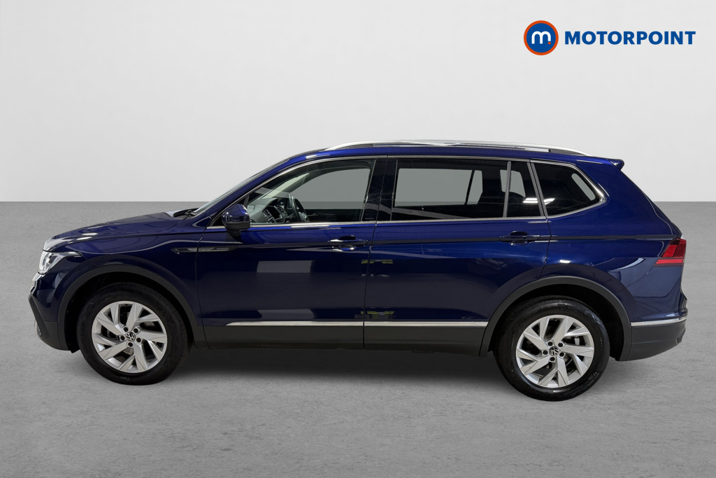 Volkswagen Tiguan Allspace Life Automatic Petrol SUV - Stock Number (1626544) - Passenger side