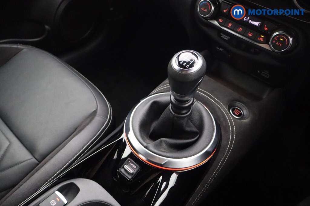Nissan Juke Tekna-Plus Manual Petrol SUV - Stock Number (1626645) - 8th supplementary image