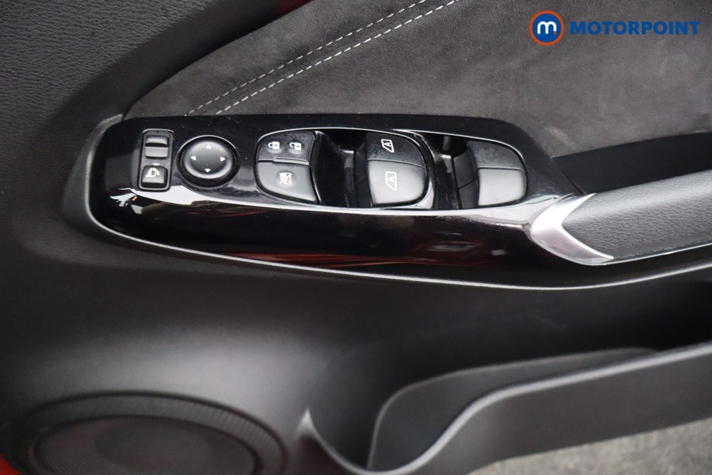Nissan Juke Tekna-Plus Manual Petrol SUV - Stock Number (1626645) - 10th supplementary image