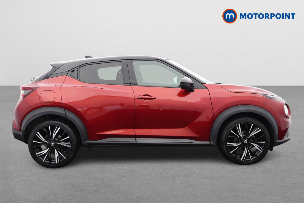 Nissan Juke Tekna-Plus Manual Petrol SUV - Stock Number (1626645) - Drivers side