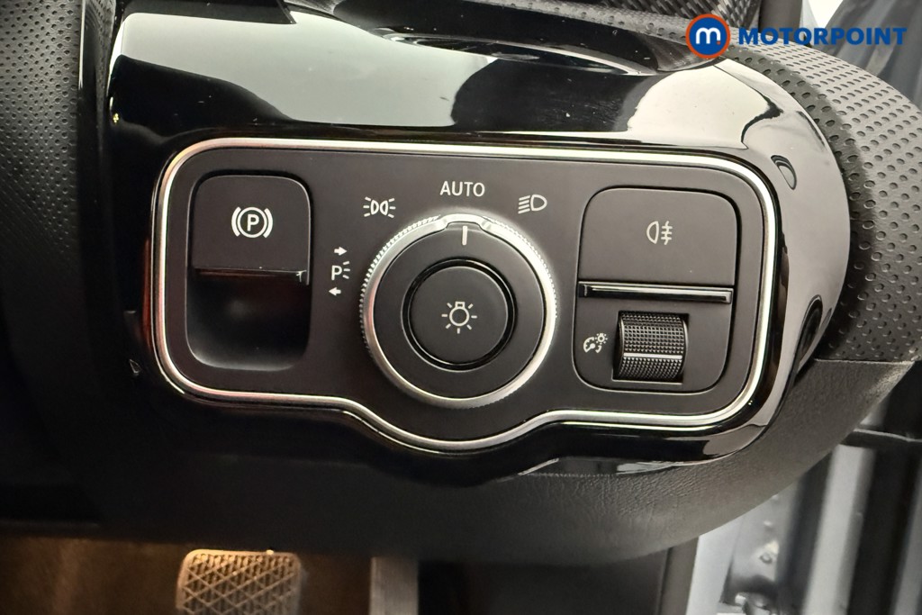 Mercedes-Benz A Class Sport Automatic Petrol Hatchback - Stock Number (1626714) - 6th supplementary image