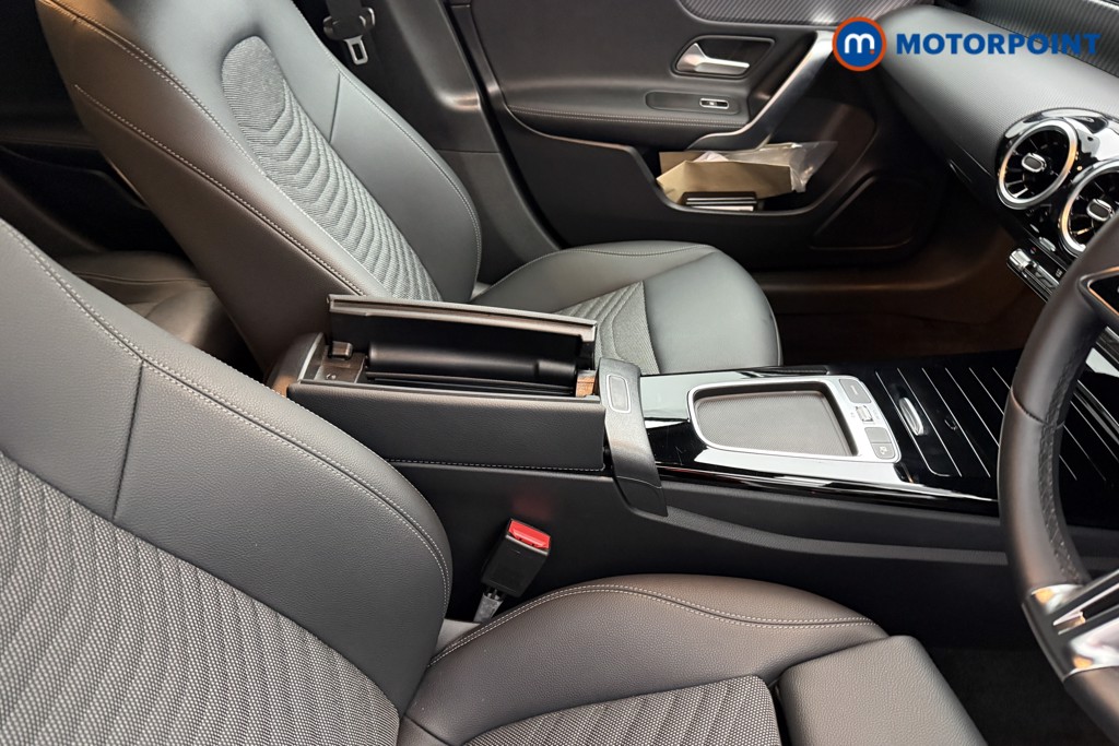 Mercedes-Benz A Class Sport Automatic Petrol Hatchback - Stock Number (1626714) - 12th supplementary image