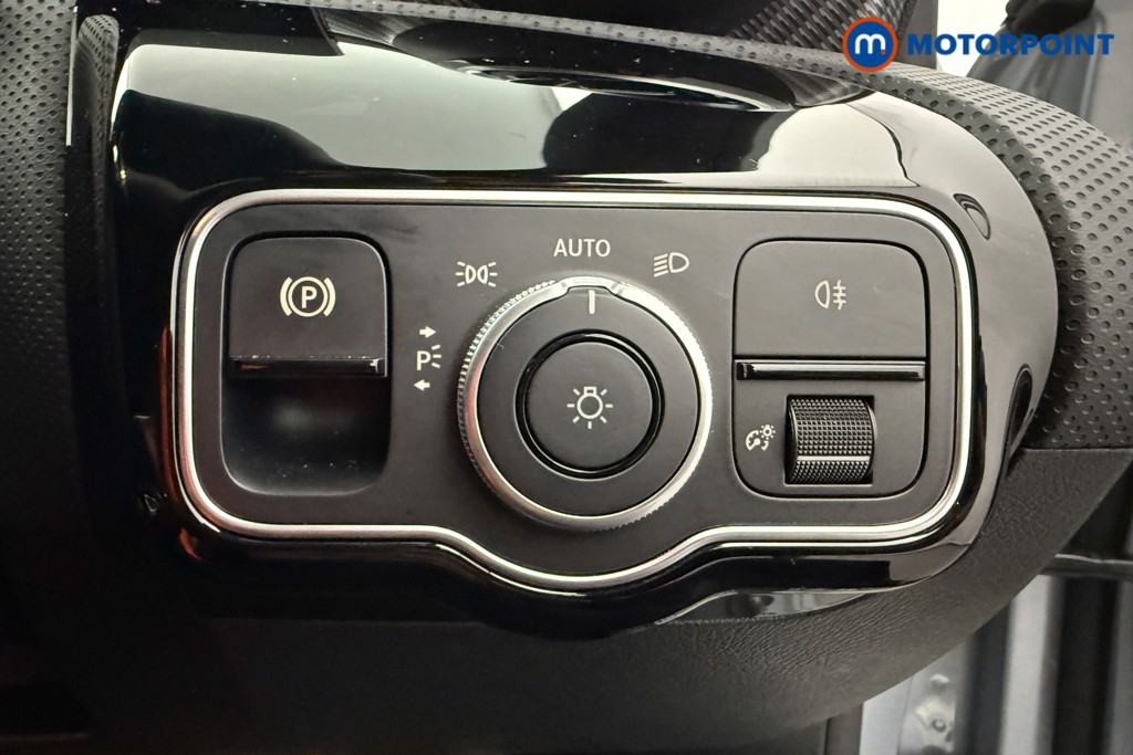 Mercedes-Benz A Class Sport Automatic Petrol Hatchback - Stock Number (1626715) - 5th supplementary image