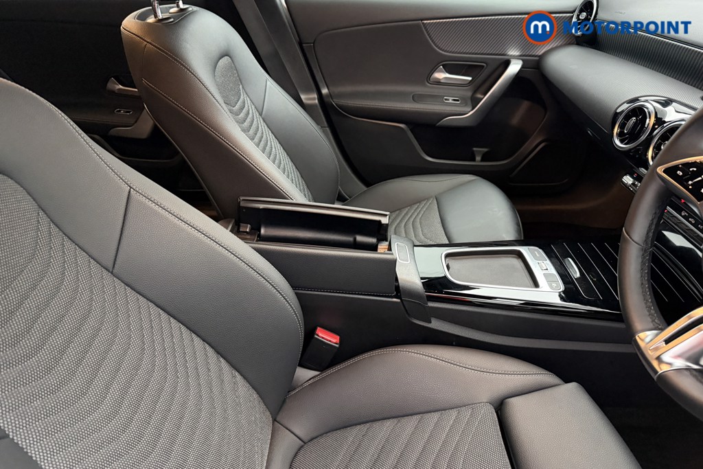 Mercedes-Benz A Class Sport Automatic Petrol Hatchback - Stock Number (1626715) - 13th supplementary image