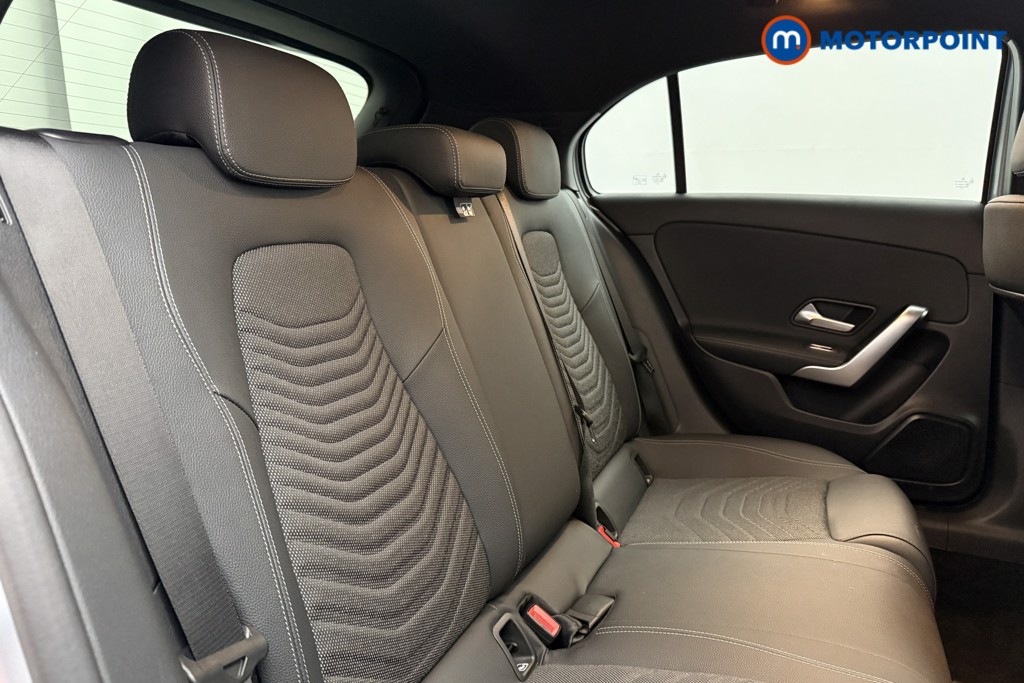 Mercedes-Benz A Class Sport Automatic Petrol Hatchback - Stock Number (1626715) - 20th supplementary image