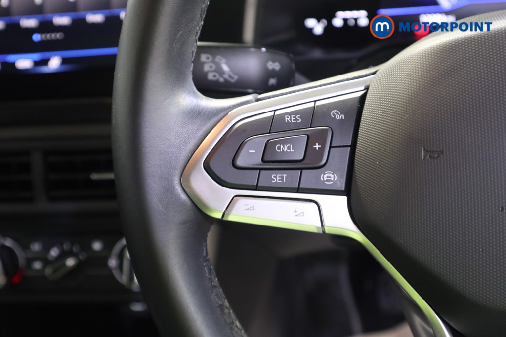 Volkswagen Polo Life Manual Petrol Hatchback - Stock Number (1627199) - 5th supplementary image