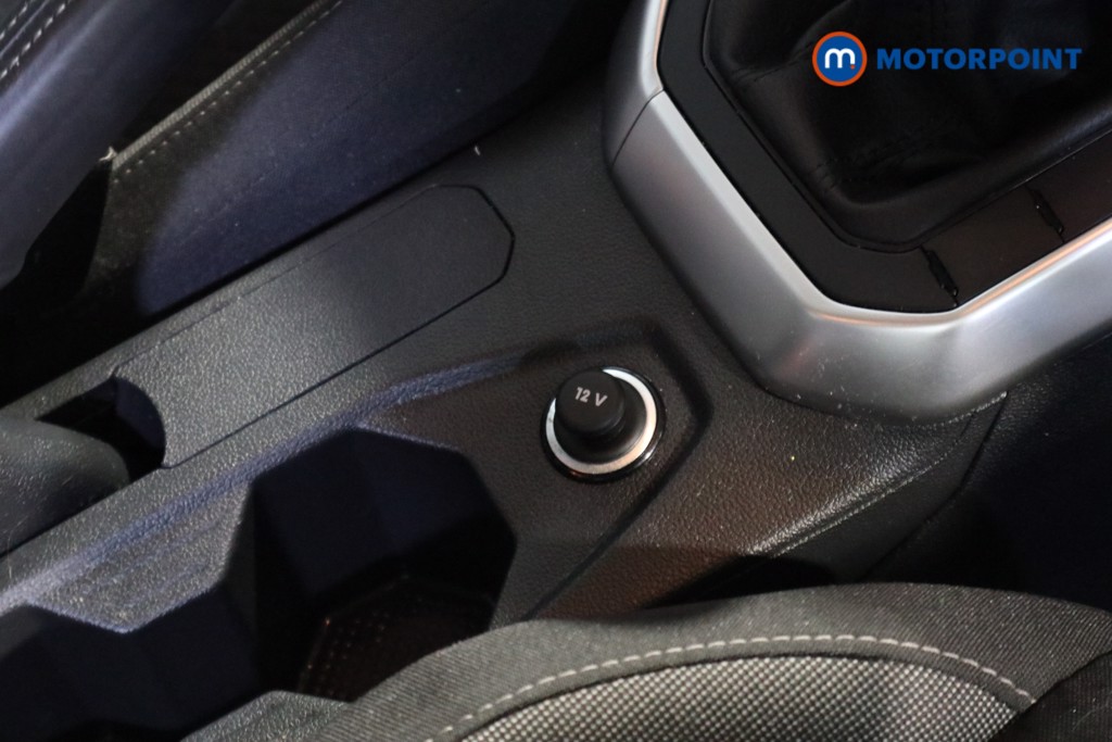 Volkswagen Polo Life Manual Petrol Hatchback - Stock Number (1627199) - 37th supplementary image