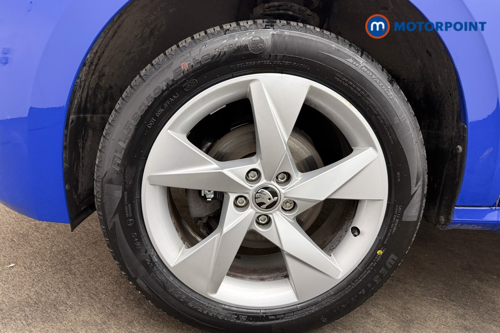 Skoda Kamiq SE Manual Petrol SUV - Stock Number (1627259) - 1st supplementary image