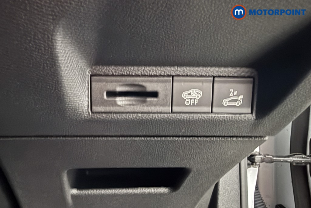 Peugeot 3008 GT Automatic Electric SUV - Stock Number (1627340) - 5th supplementary image