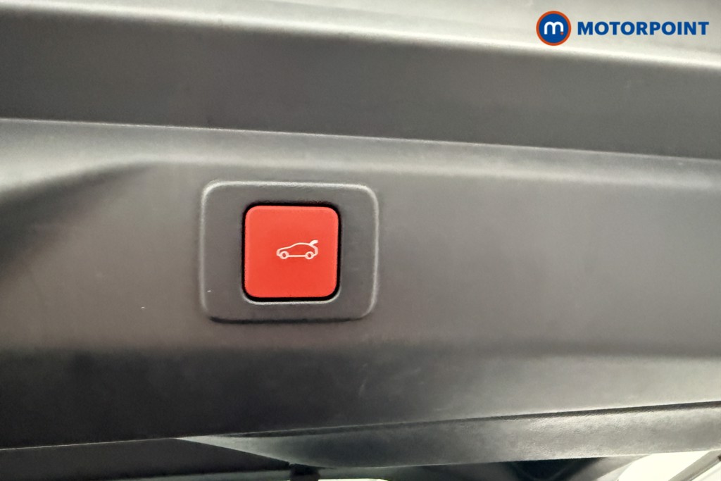 Peugeot 3008 GT Automatic Electric SUV - Stock Number (1627340) - 20th supplementary image