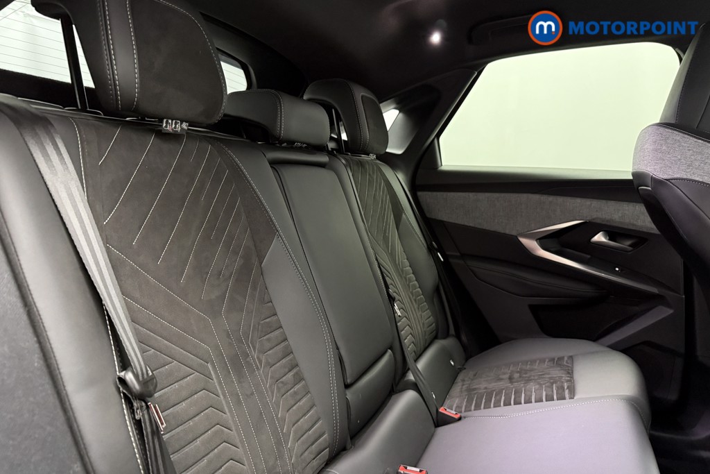 Peugeot 3008 GT Automatic Electric SUV - Stock Number (1627677) - 17th supplementary image