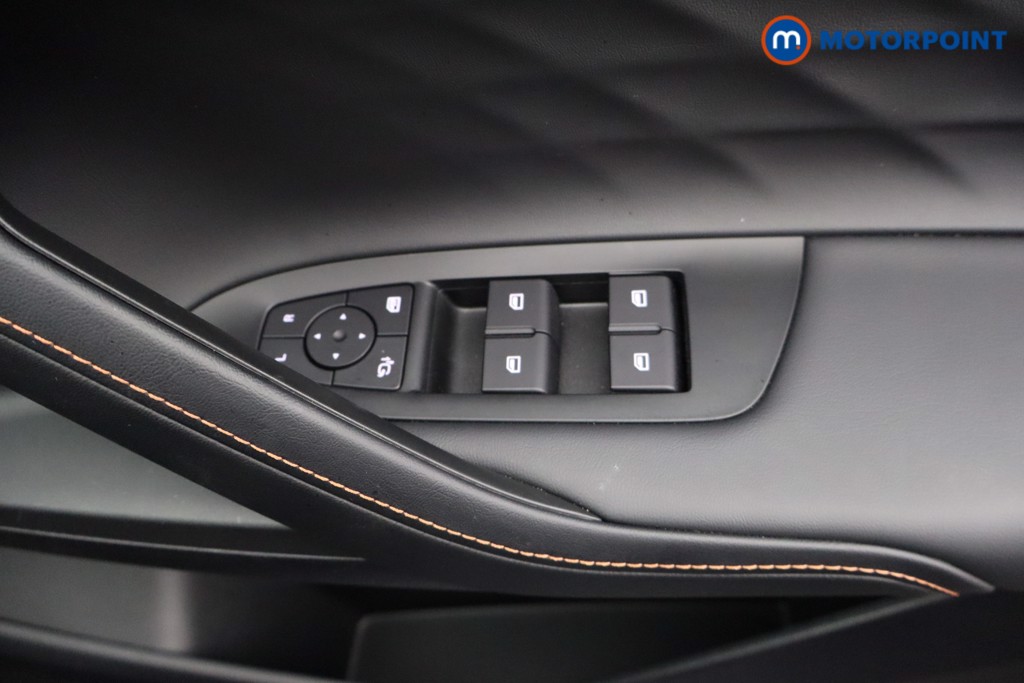 Mg Motor Uk HS Trophy Automatic Petrol Plug-In Hybrid SUV - Stock Number (1627801) - 10th supplementary image