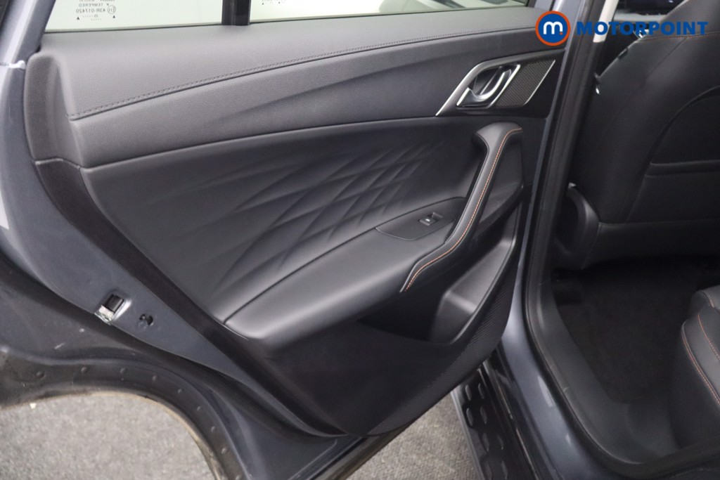 Mg Motor Uk HS Trophy Automatic Petrol Plug-In Hybrid SUV - Stock Number (1627801) - 18th supplementary image