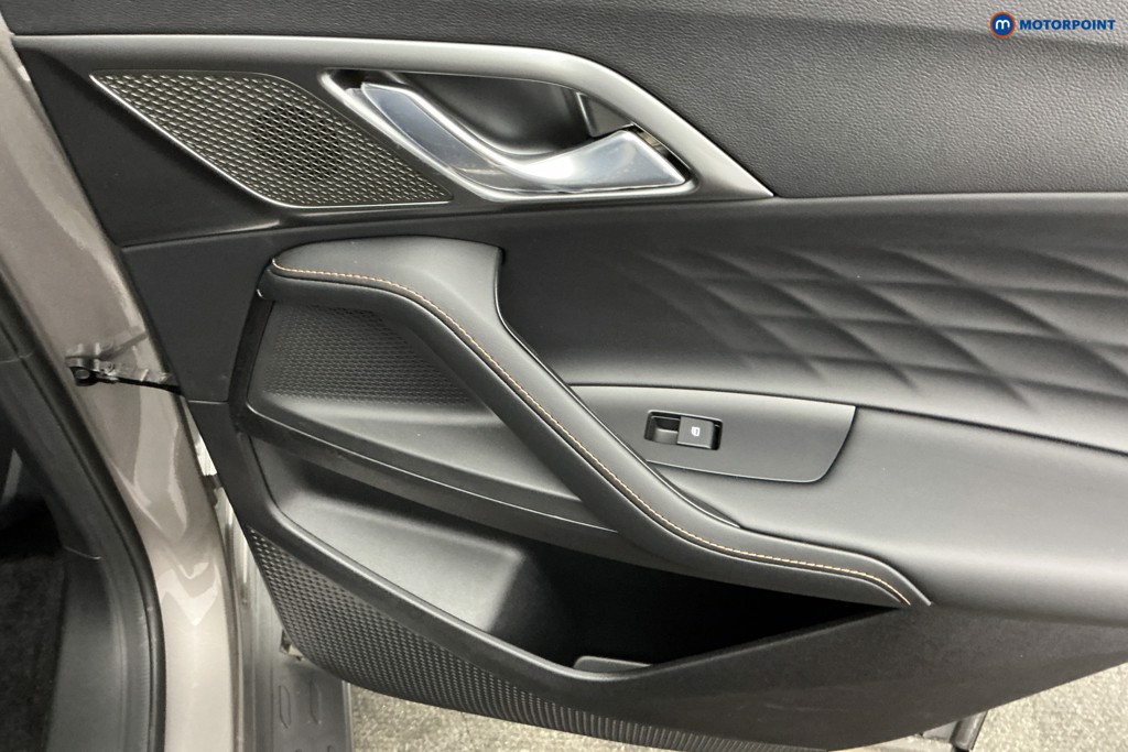 Mg Motor Uk HS Trophy Automatic Petrol Plug-In Hybrid SUV - Stock Number (1627858) - 32nd supplementary image