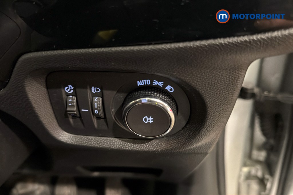 Vauxhall Corsa Design Manual Petrol Hatchback - Stock Number (1628028) - 18th supplementary image