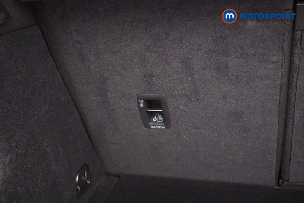 Audi Q3 Black Edition Manual Petrol SUV - Stock Number (1628938) - 27th supplementary image