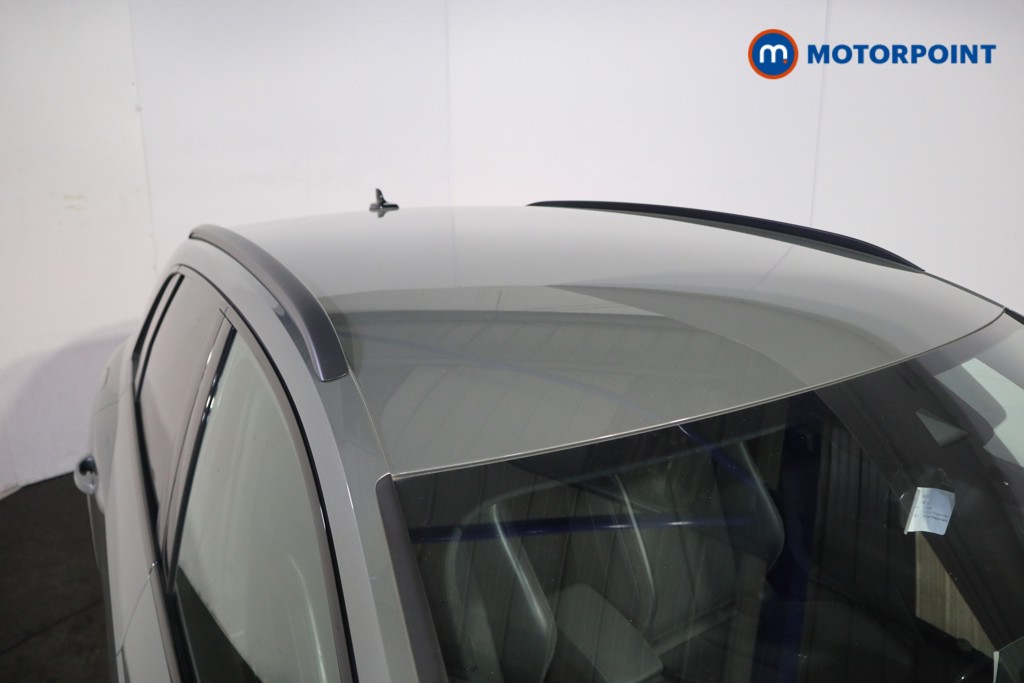 Audi Q3 Black Edition Manual Petrol SUV - Stock Number (1628938) - 41st supplementary image