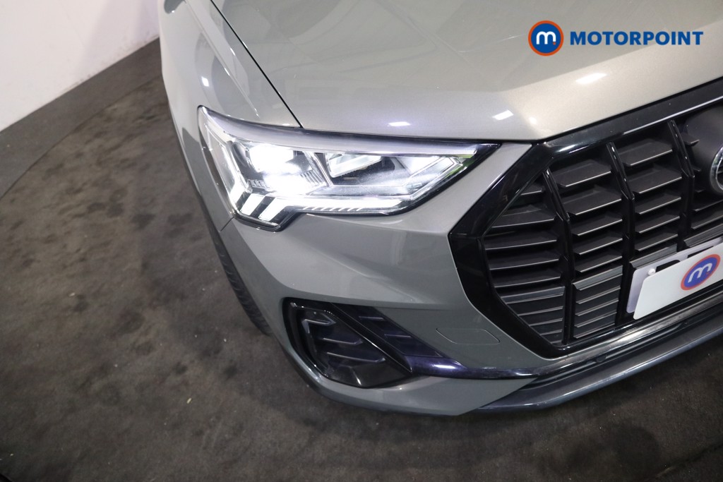 Audi Q3 Black Edition Manual Petrol SUV - Stock Number (1628938) - 45th supplementary image