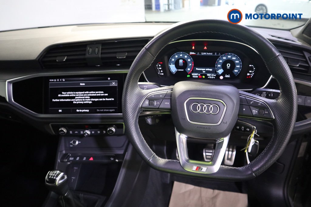 Audi Q3 Black Edition Manual Petrol SUV - Stock Number (1628938) - 1st supplementary image