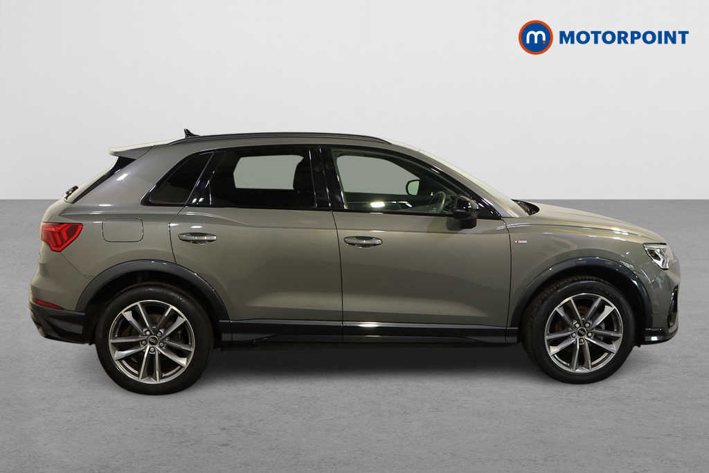 Audi Q3 Black Edition Manual Petrol SUV - Stock Number (1628938) - Drivers side