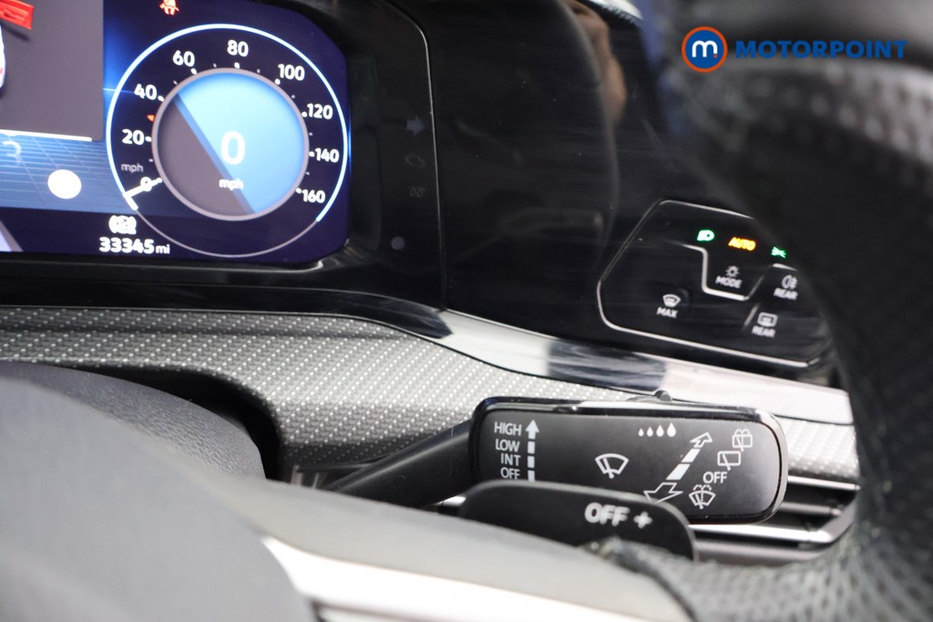 Volkswagen Golf R-Line Automatic Petrol Hatchback - Stock Number (1628978) - 6th supplementary image