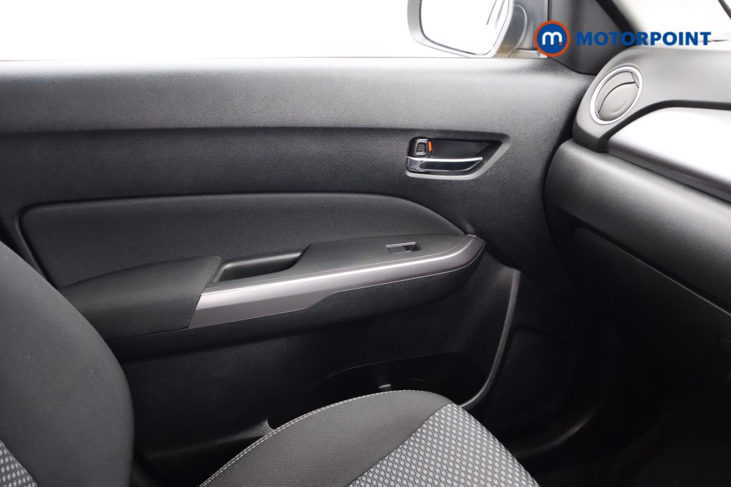 Suzuki Vitara Sz-T Automatic Petrol-Electric Hybrid SUV - Stock Number (1629040) - 12th supplementary image