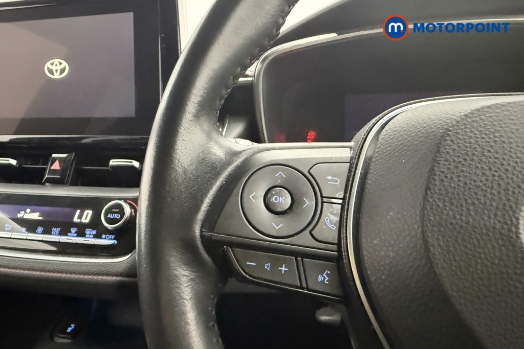 Toyota Corolla Excel Automatic Petrol-Electric Hybrid Estate - Stock Number (1629111) - 8th supplementary image
