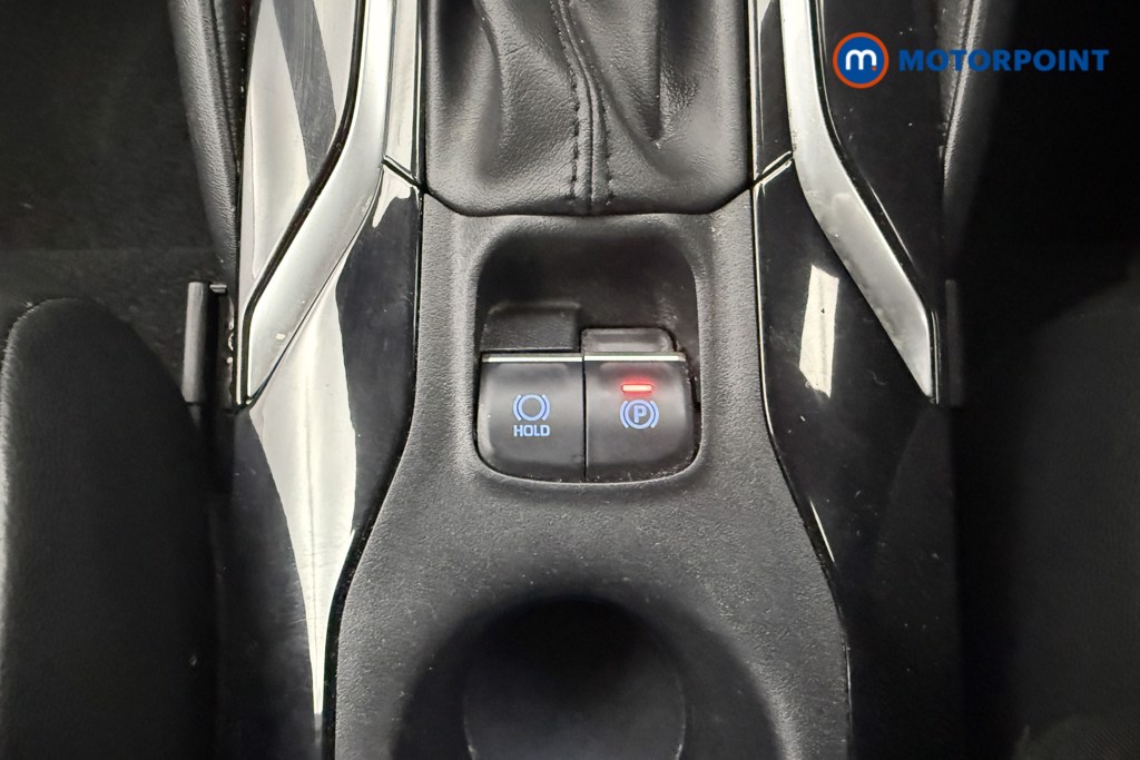 Toyota Corolla Excel Automatic Petrol-Electric Hybrid Estate - Stock Number (1629111) - 17th supplementary image