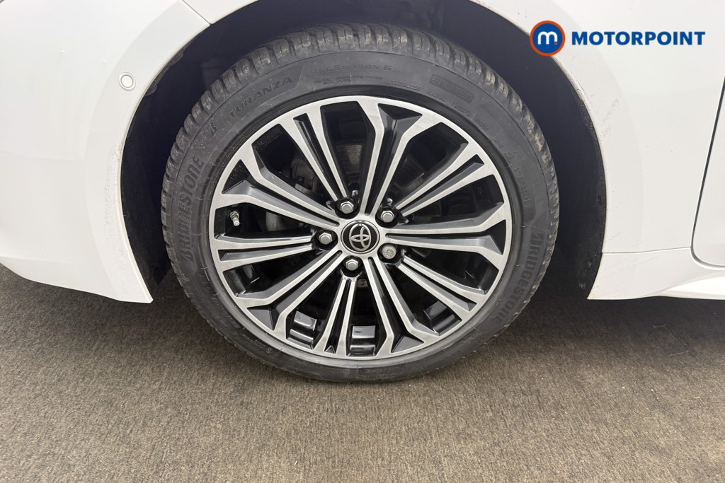 Toyota Corolla Excel Automatic Petrol-Electric Hybrid Estate - Stock Number (1629111) - 27th supplementary image