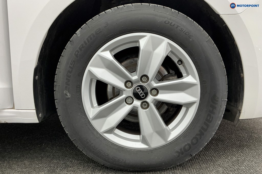 Audi A1 Technik Manual Petrol Hatchback - Stock Number (1629202) - 36th supplementary image