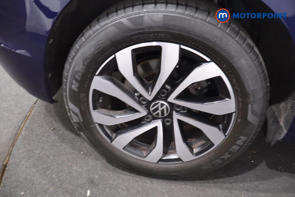 Volkswagen Golf Active Automatic Diesel Hatchback - Stock Number (1629231) - 6th supplementary image