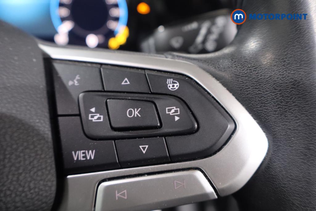 Volkswagen Golf Active Automatic Diesel Hatchback - Stock Number (1629231) - 14th supplementary image