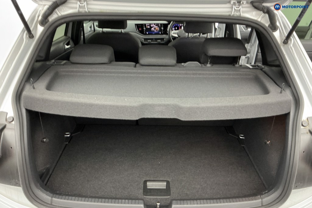 Volkswagen Polo R-Line Automatic Petrol Hatchback - Stock Number (1629763) - 3rd supplementary image