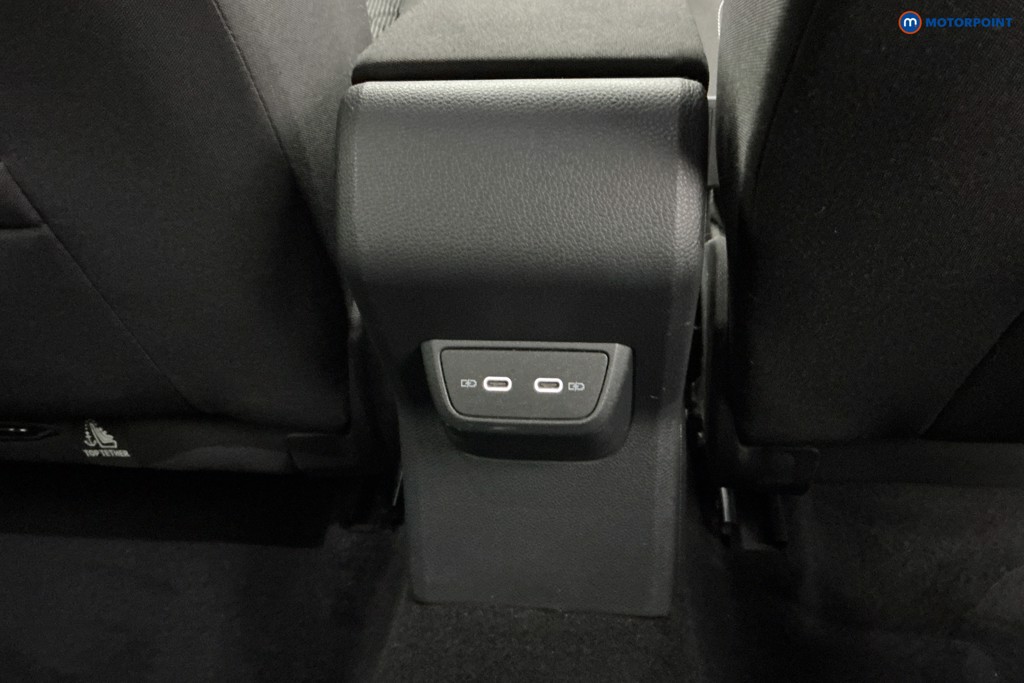 Volkswagen Polo R-Line Automatic Petrol Hatchback - Stock Number (1629763) - 13th supplementary image