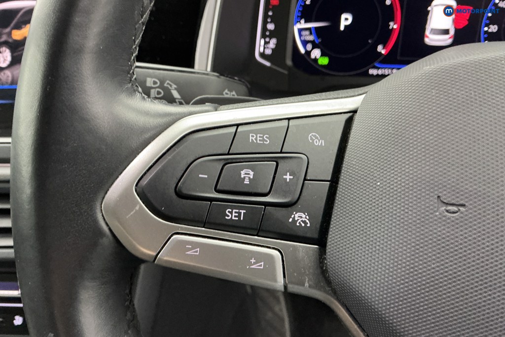 Volkswagen Polo R-Line Automatic Petrol Hatchback - Stock Number (1629763) - 22nd supplementary image