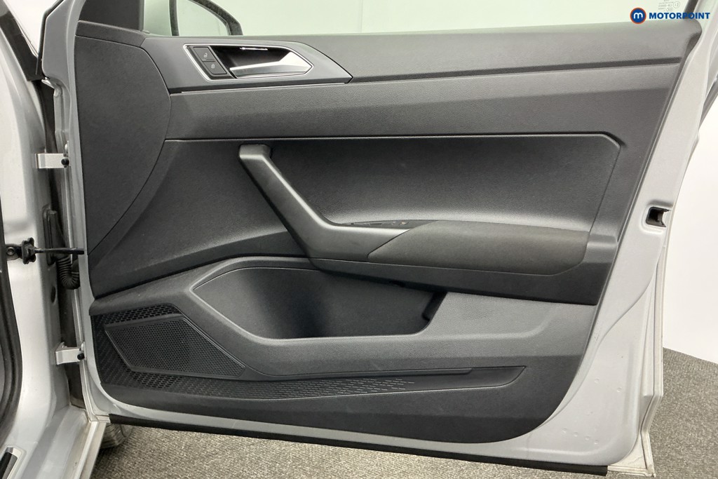 Volkswagen Polo R-Line Automatic Petrol Hatchback - Stock Number (1629763) - 25th supplementary image