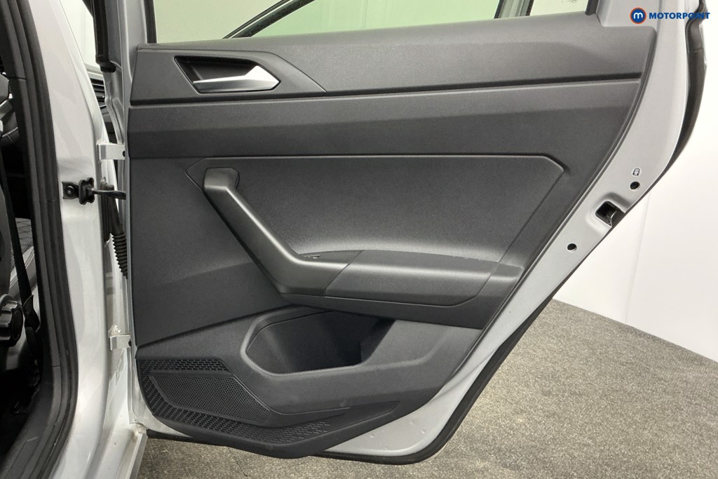 Volkswagen Polo R-Line Automatic Petrol Hatchback - Stock Number (1629763) - 28th supplementary image