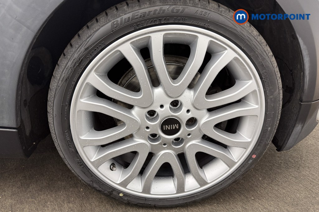 Mini Hatchback Cooper S Manual Petrol Hatchback - Stock Number (1630037) - 4th supplementary image